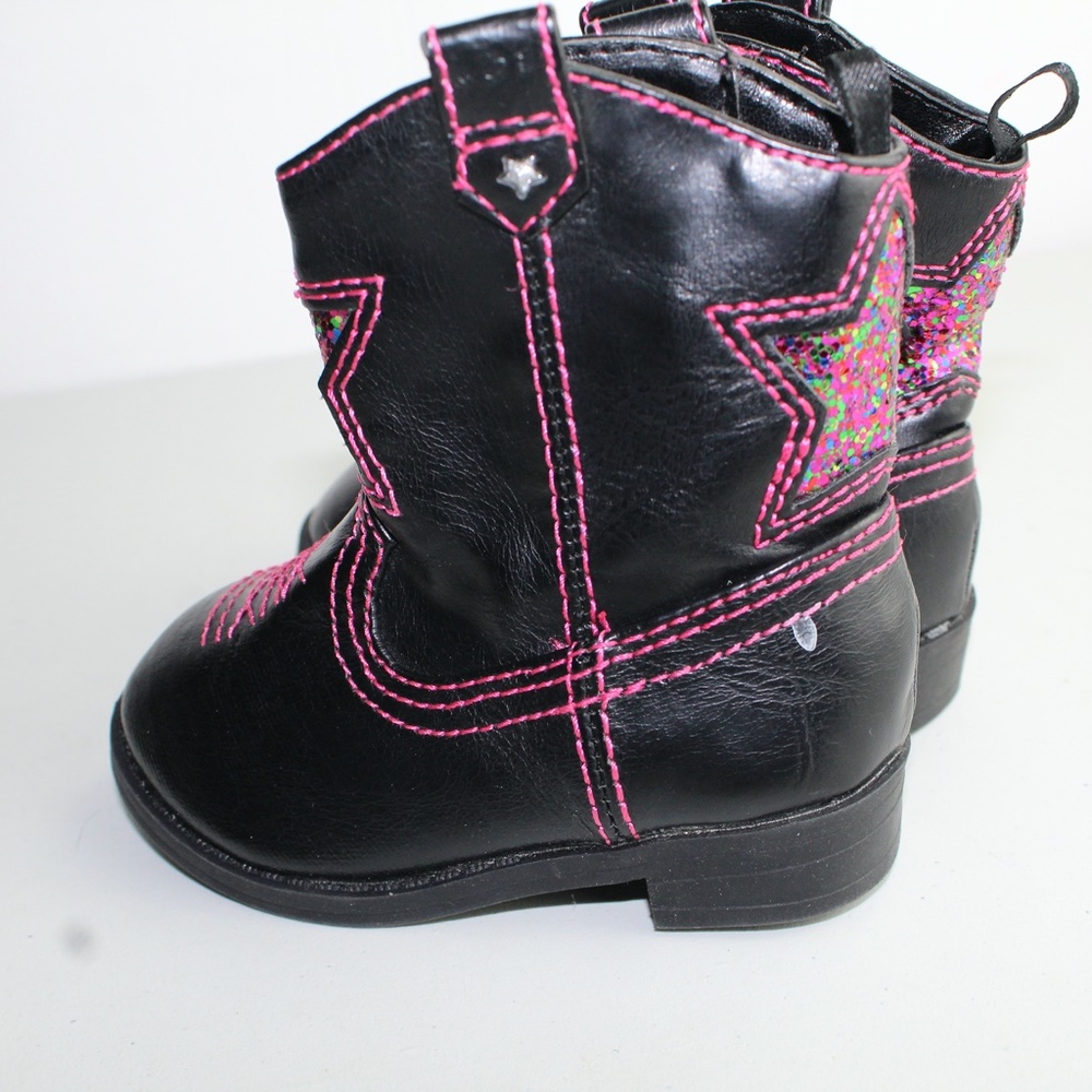 Faded Glory Kids shoes. Size 3